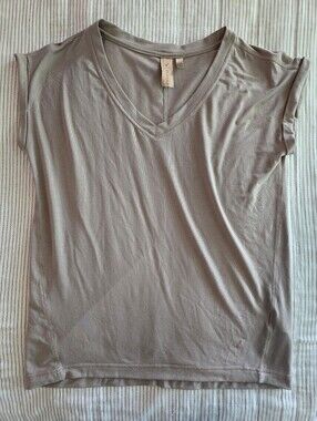 Indyeva Rolled Sleeve V Neck Tee Shirt Size XS Activewear Light Brown